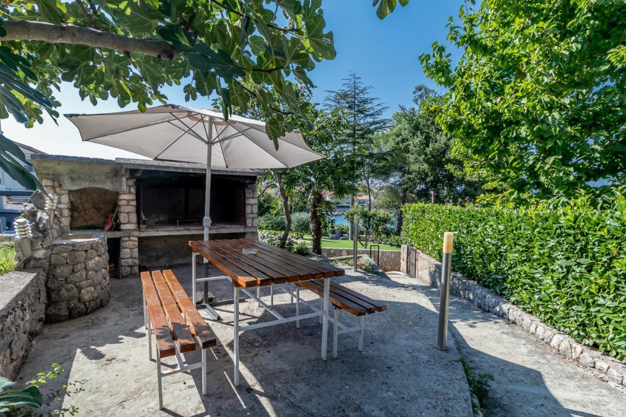 Maestral Apartments Malinska Εξωτερικό φωτογραφία